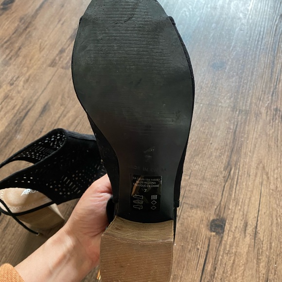 Booties - Picture 3 of 4